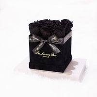 black infinity roses in black rose box