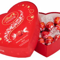 Lindt Lindor Milk Truffle Chocolate (160g) in Heart Shaped Box